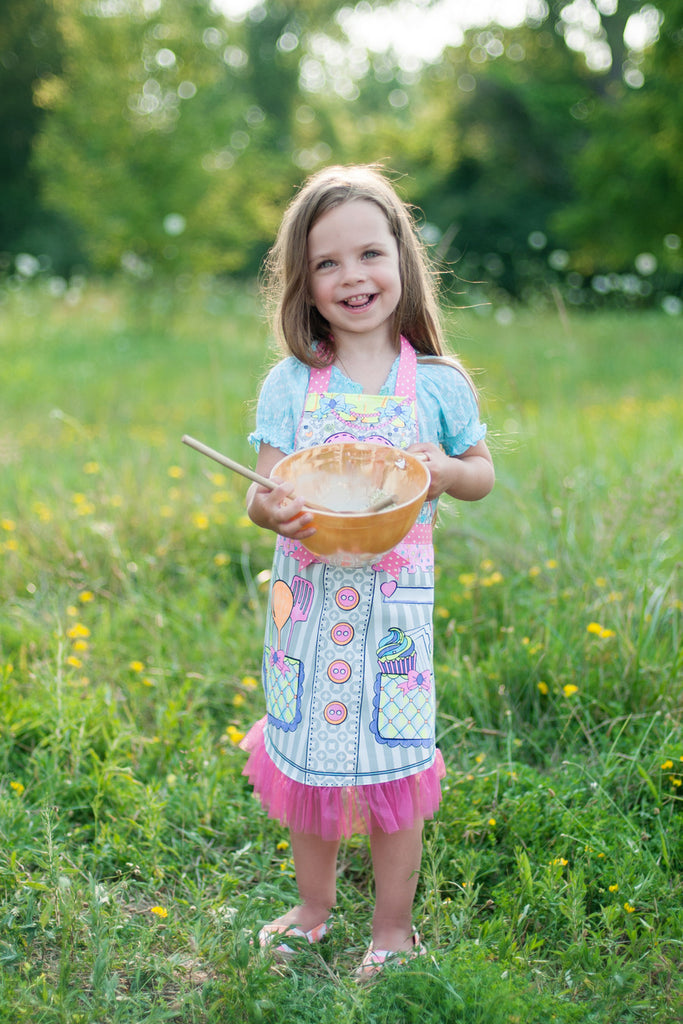 Color-An-Apron size 4-6 with polka dot gingham ribbons, pink glitter tulle ruffle, includes 4 washable markers for customization