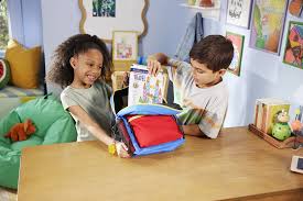 Magna-Tiles® Travel Deluxe Set – Portable Magnetic Building Toy