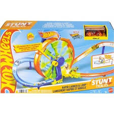 Hot Wheels Wheel Crank Crash - Mattel realistic toy vehicle for kids' imaginative play