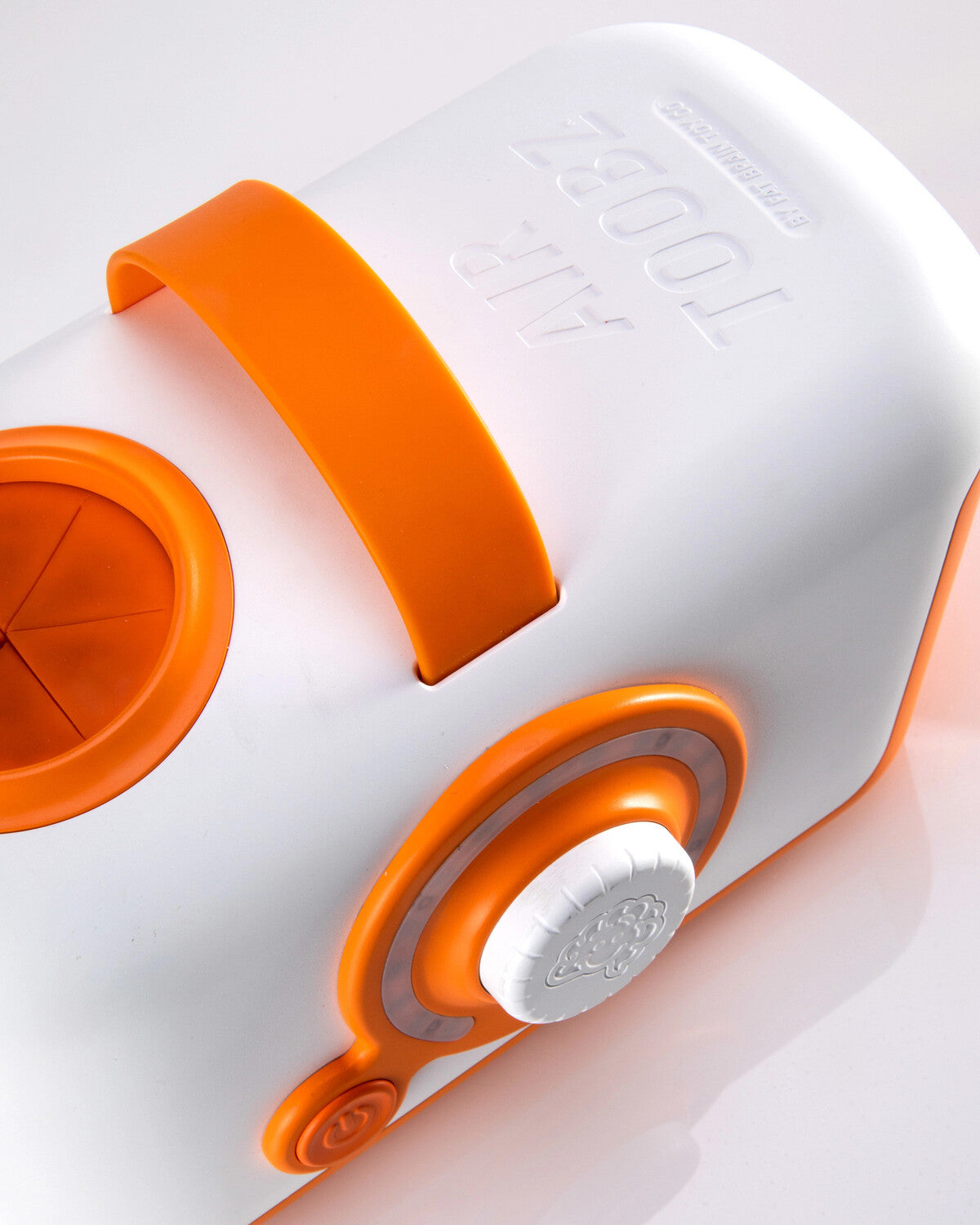 Air Toobz creative tube building system for endless construction possibilities