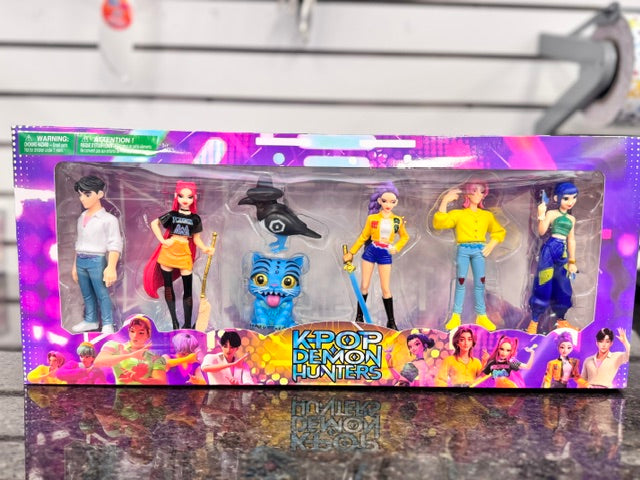 7 Pc K-Pop Demon Hunters Figurine Set – Full Character Collection