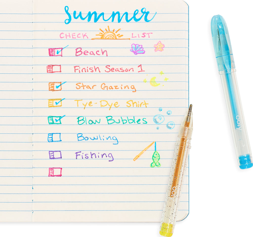 Mini fruity scented doodle markers with delicious fruit fragrances for creative art projects