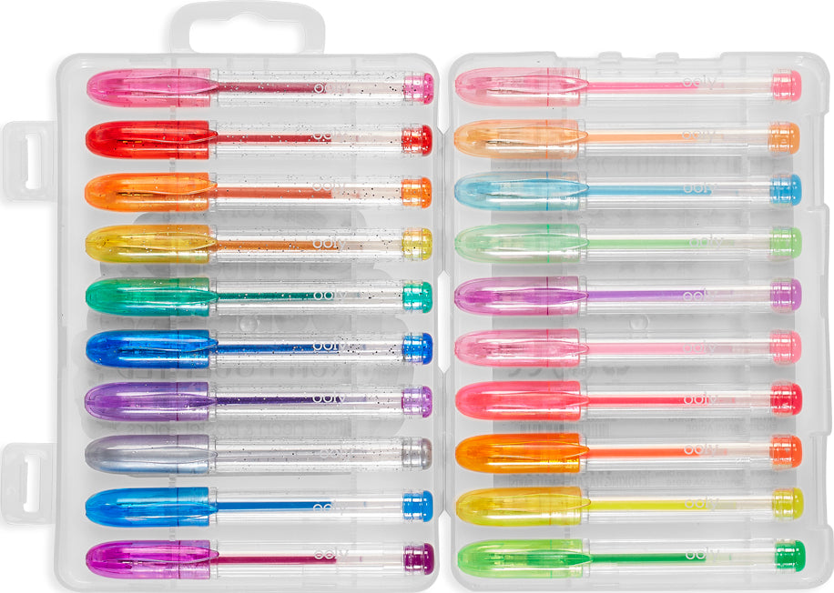 Mini fruity scented doodle markers with delicious fruit fragrances for creative art projects