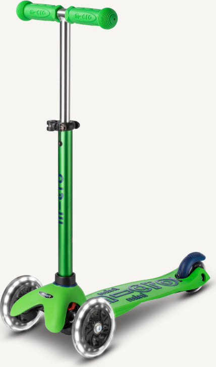Mini Deluxe LED Green/Blue scooter with motion-activated LED wheels