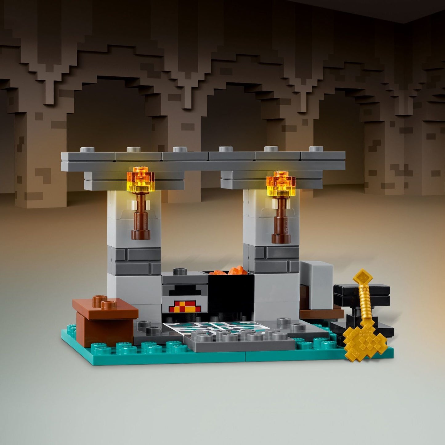 LEGO® Minecraft® The Armory