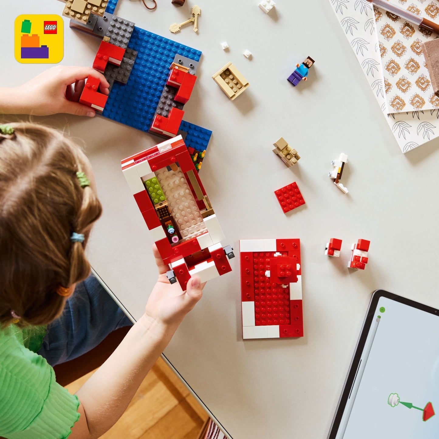 LEGO Minecraft: The Mooshroom House