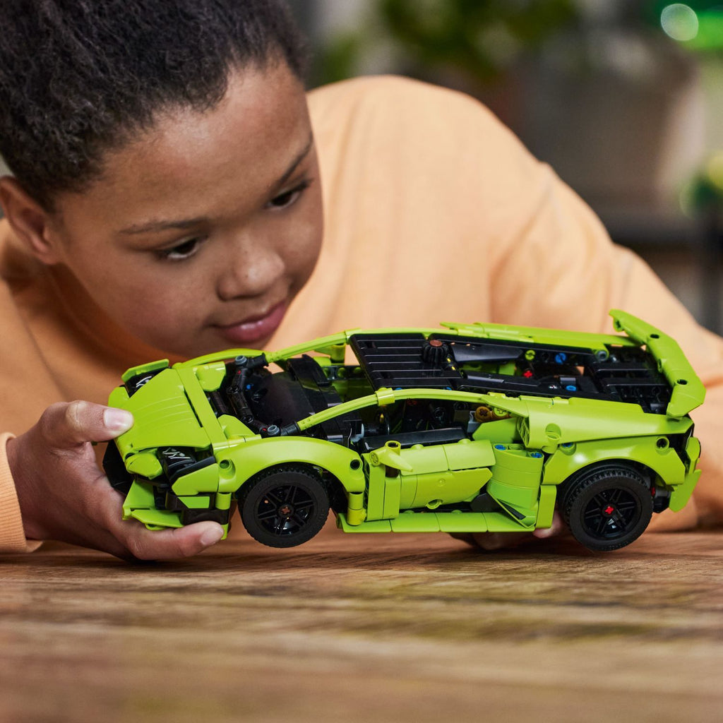 LEGO Technic Lamborghini Huracán Tecnica detailed supercar building set