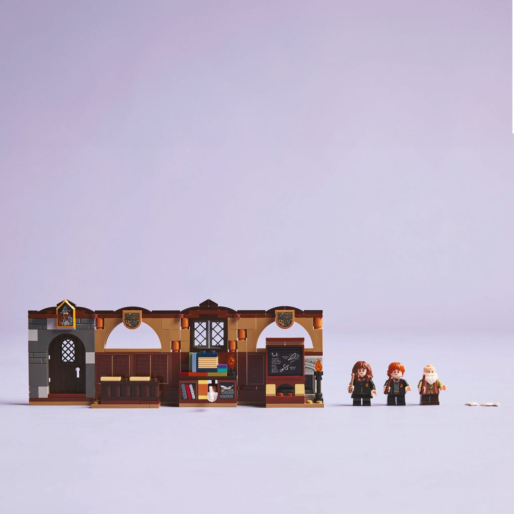 LEGO Harry Potter: Hogwarts™ Castle: Charms Class