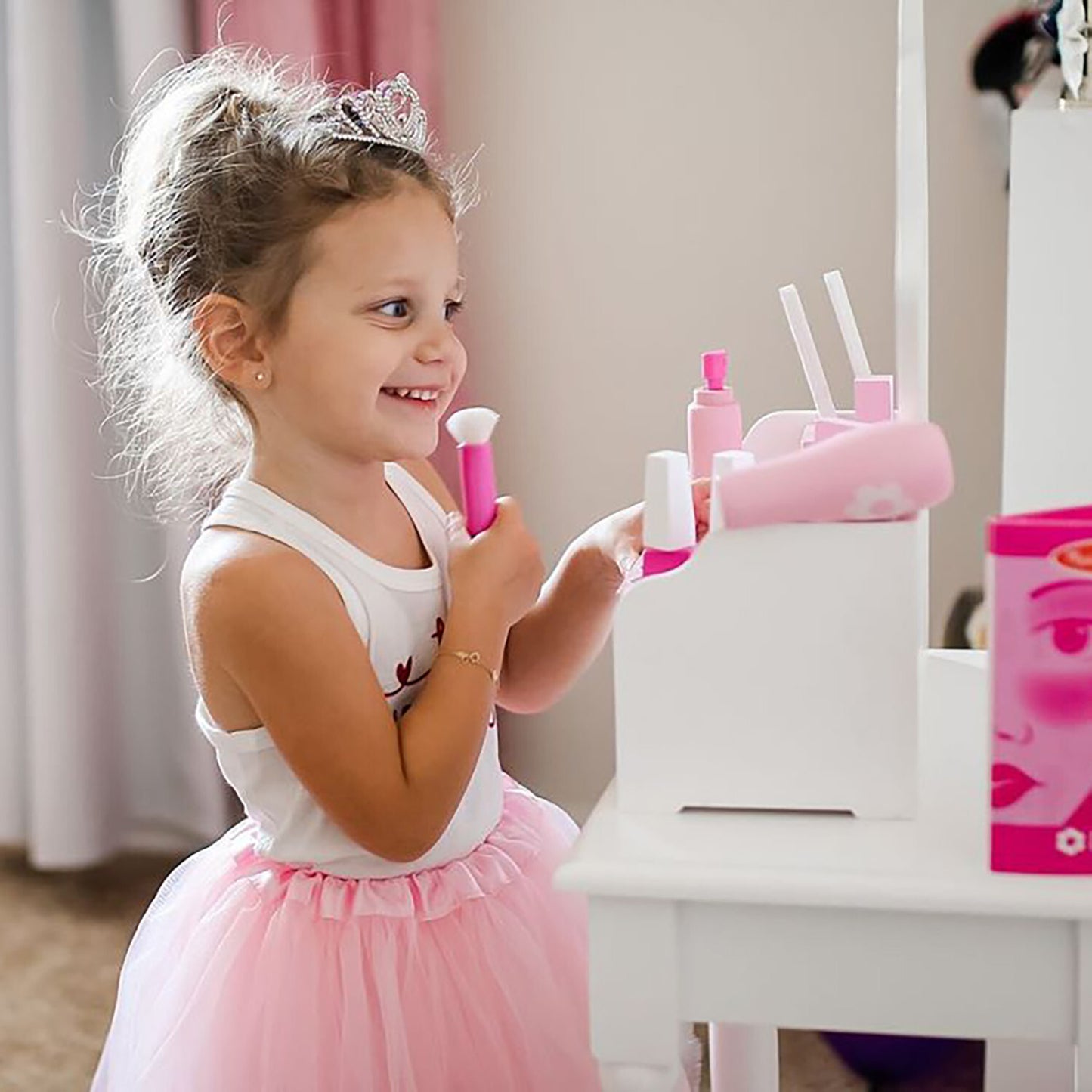 Beauty Salon Play Set with 18 wooden pieces including vanity, mirror, hair dryer, makeup and beauty accessories