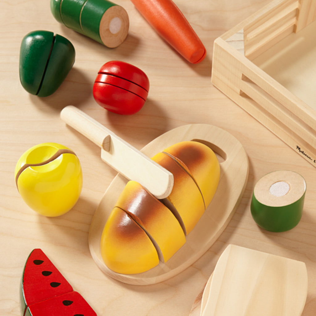 Cutting Food - Wooden Play Food set with eight pieces of wooden food, cutting board and wooden knife for pretend play