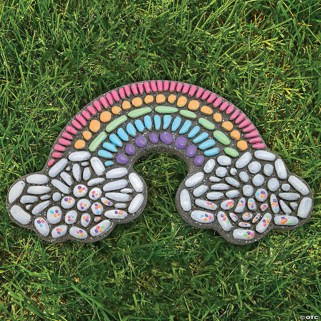 MindWare paint your own rainbow stepping stone kit with concrete stone and weather-resistant paints
