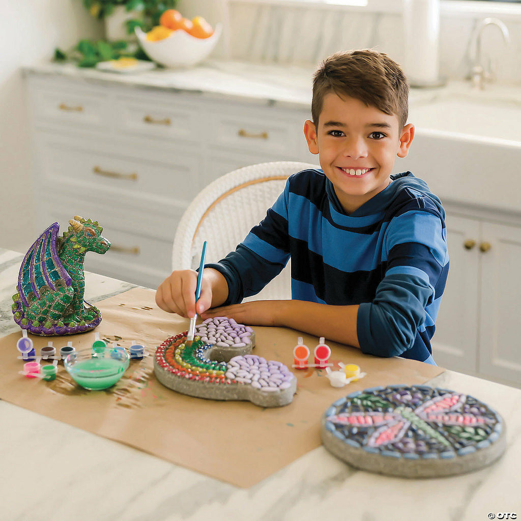 MindWare paint your own rainbow stepping stone kit with concrete stone and weather-resistant paints