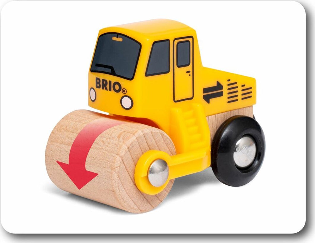 BRIO Construction Vehicles set with tipper truck, steam roller, loader and tipping wagon plus concrete pile
