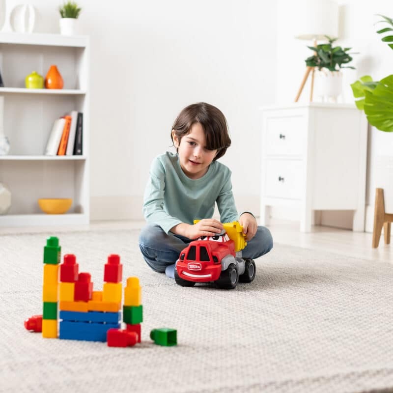 Chuck My Talking Truck - Tonka - Schylling interactive talking truck with Chuck character for educational vehicle play