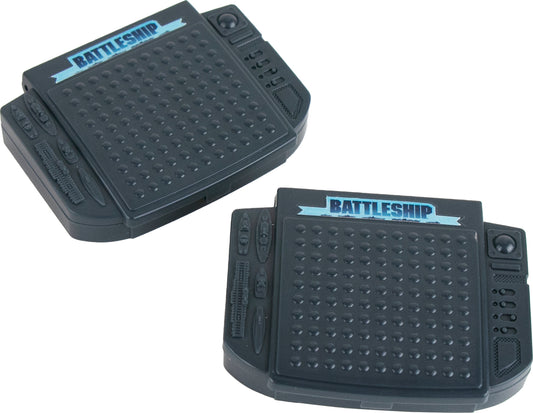 World's Smallest Battleship naval combat game with 2 battle cases, 10 ships, flags and pegs
